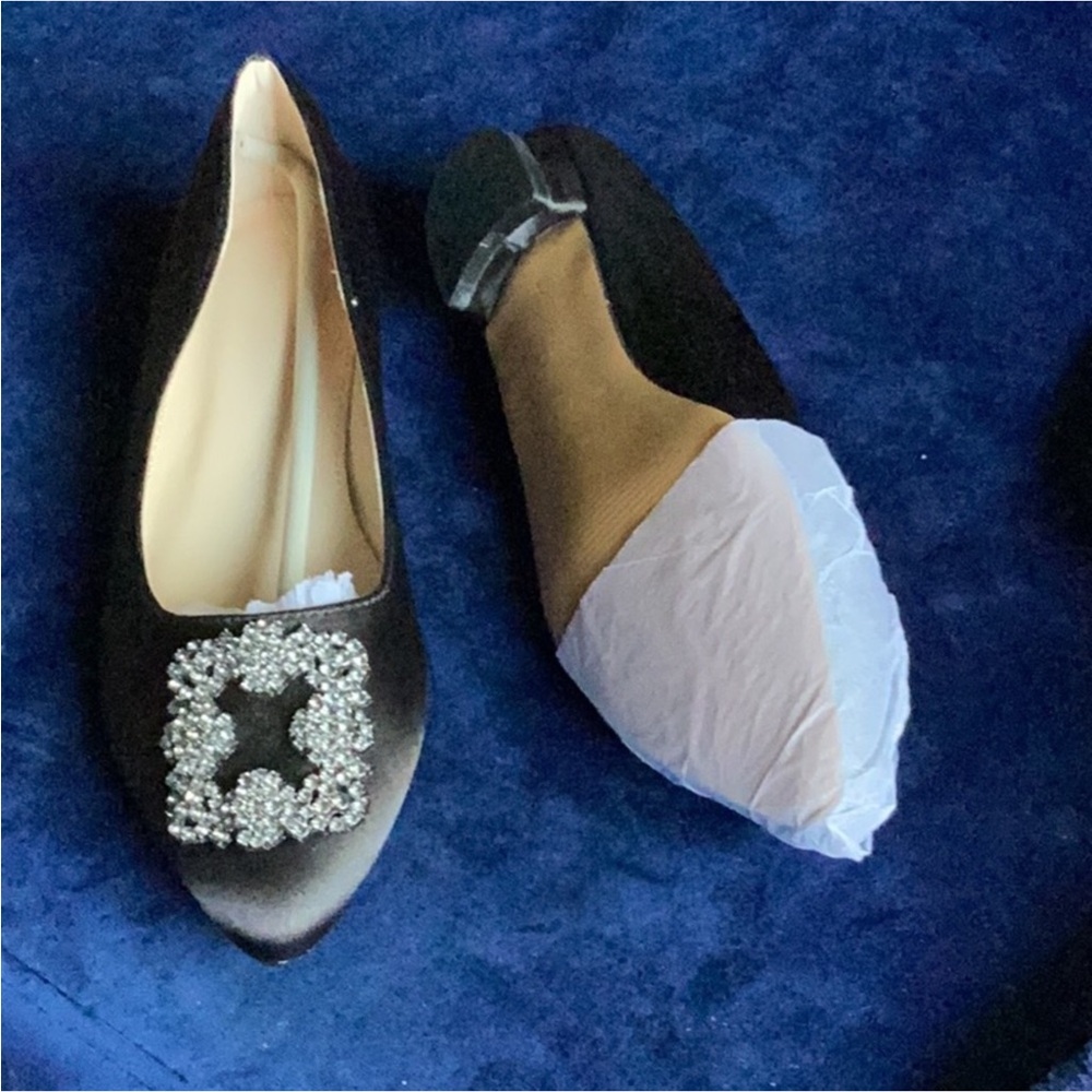 Elegant Black Satin Women's Shoes with Embellished Buckle NEW
